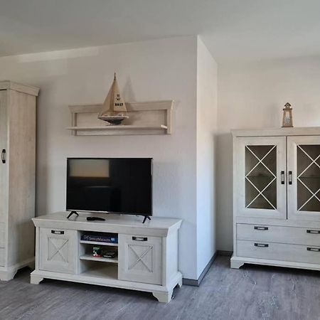 Heimathafen Apartment Busum Bagian luar foto